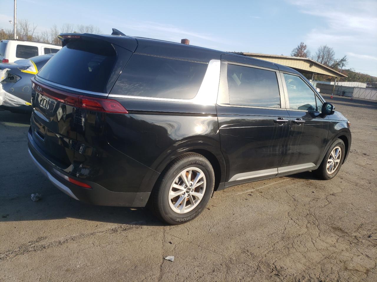 2023 KIA CARNIVAL LX VIN:KNDNB4H31P6260923