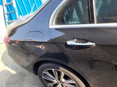 2019 Mercedes-Benz E 300 WDDZF4KB7KA558409 VIN:WDDZF4KB7KA558409