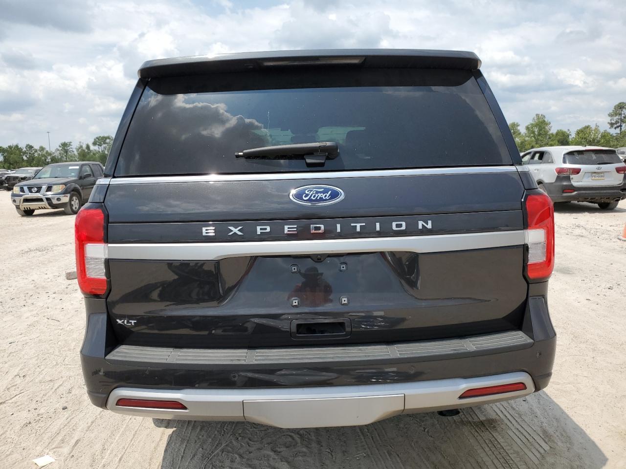 2024 FORD EXPEDITION XLT VIN:1FMJU1H89REA05394