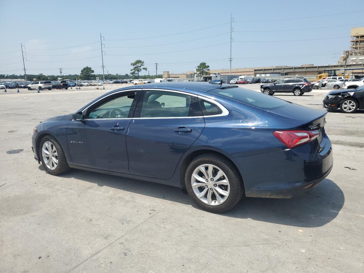 2022 CHEVROLET MALIBU LT VIN:1G1ZD5ST3NF118377