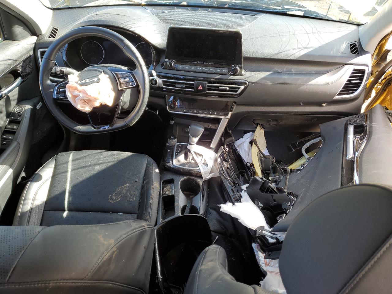 2022 KIA SELTOS SX VIN:KNDETCA28N7256254