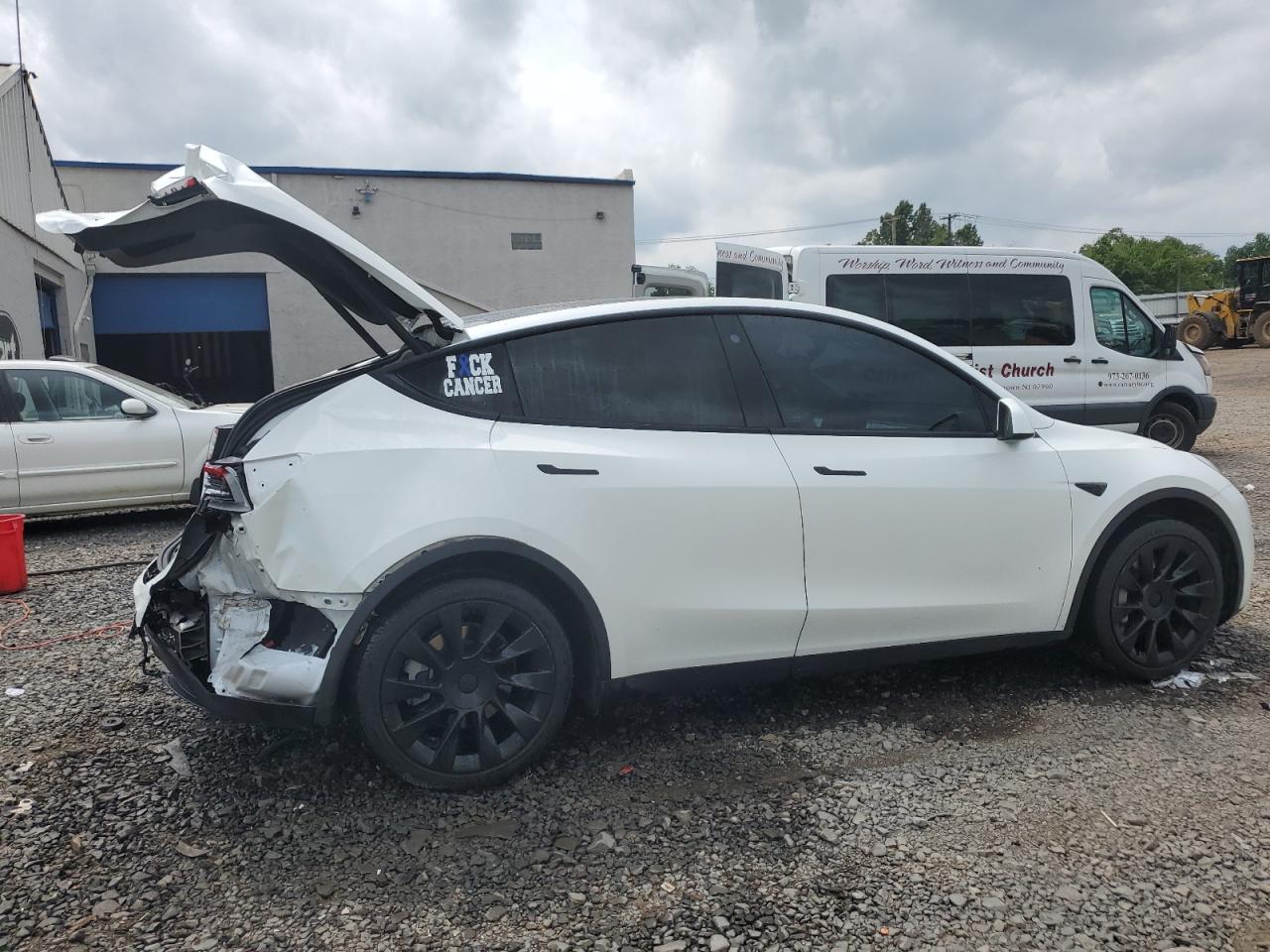 2022 TESLA MODEL Y  VIN:7SAYGDEE5NF312028