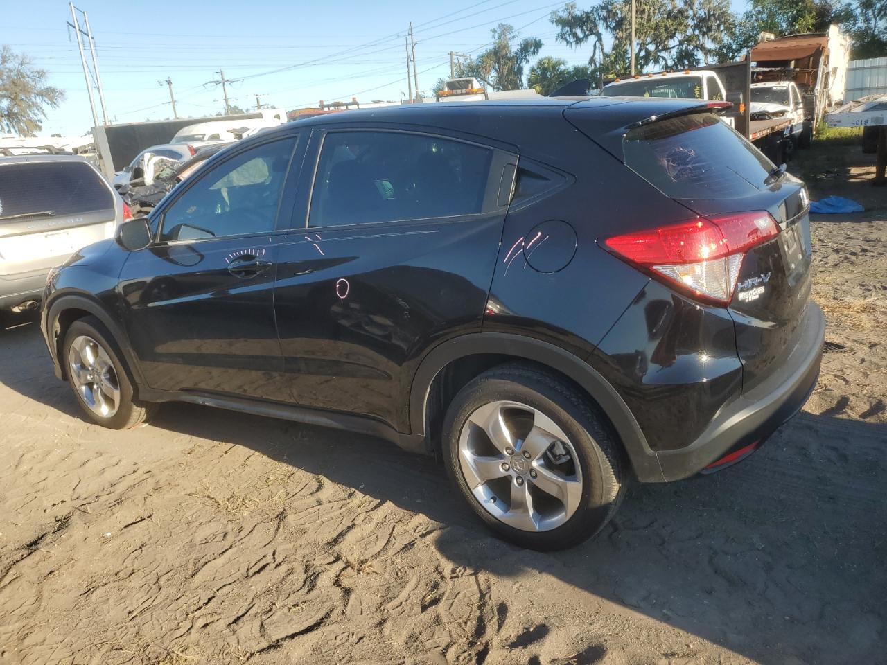 2022 HONDA HR-V LX VIN:3CZRU5H39NM708138