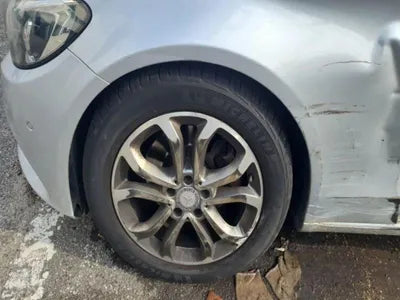 2016 Mercedes-Benz C 220 VIN: