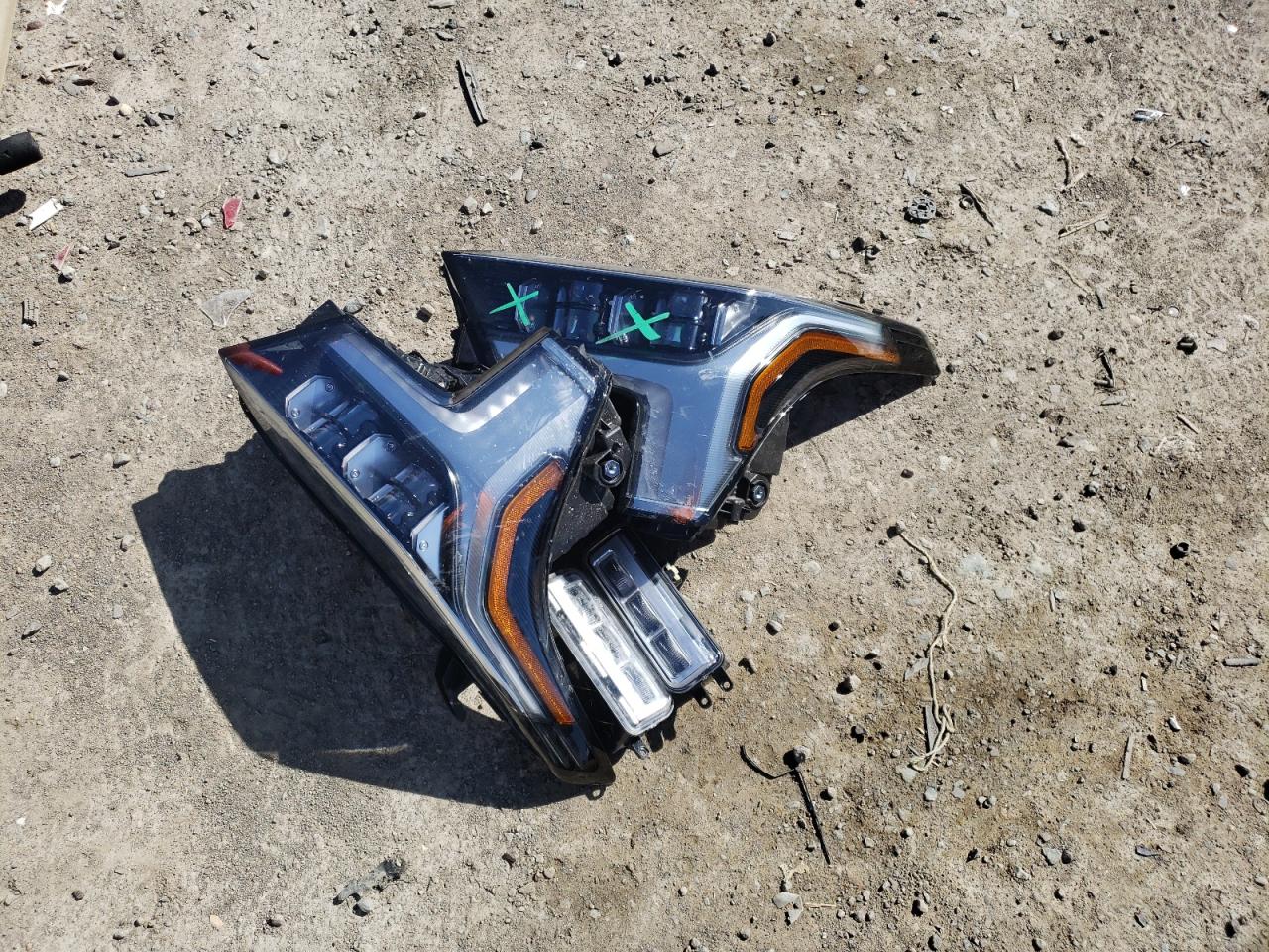 2023 TOYOTA TUNDRA CREWMAX LIMITED VIN:5TFJC5DB1PX019985