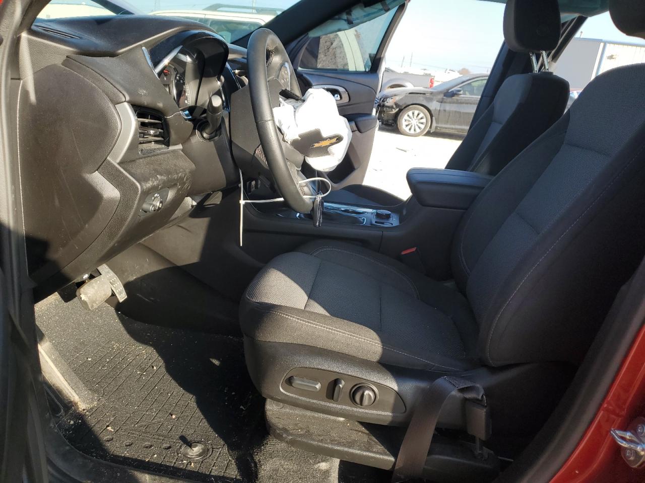 2023 CHEVROLET TRAVERSE LT VIN:1GNERGKWXPJ287414