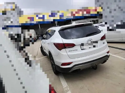 2017 Hyundai Santa FE VIN: