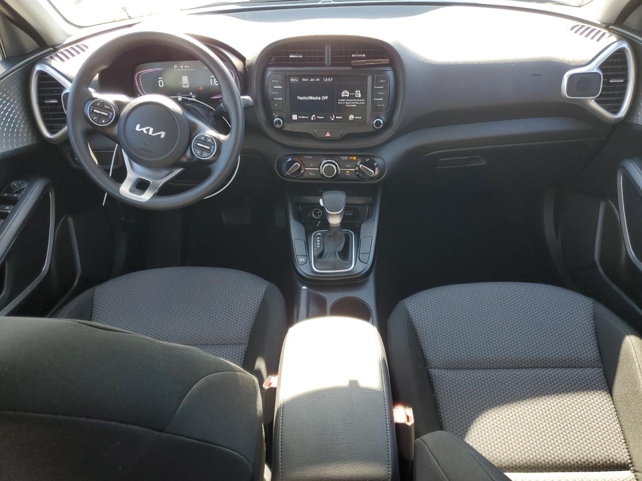 2023 KIA SOUL LX VIN:KNDJ23AU2P7895719