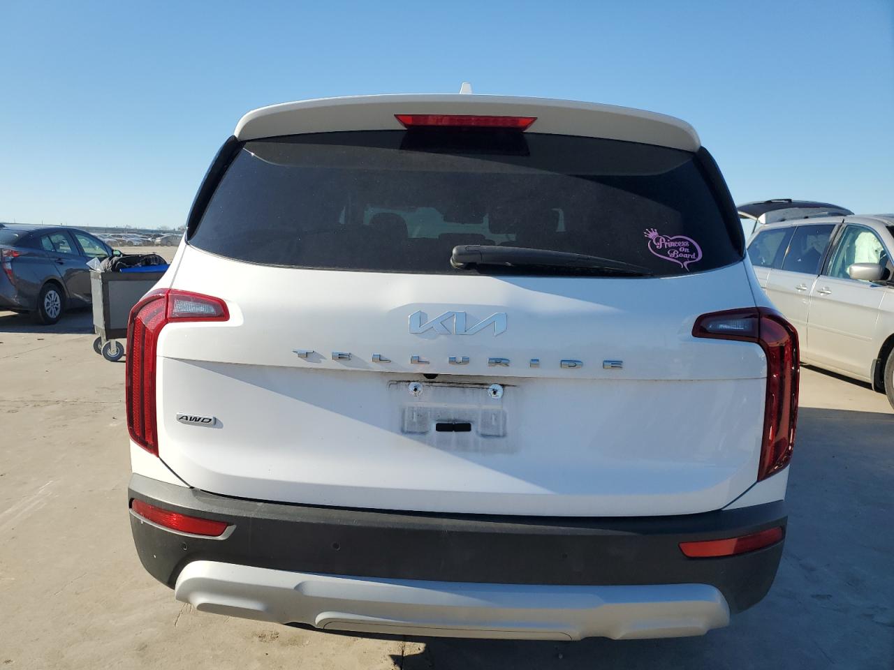 2022 KIA TELLURIDE LX VIN:5XYP2DHC1NG252839