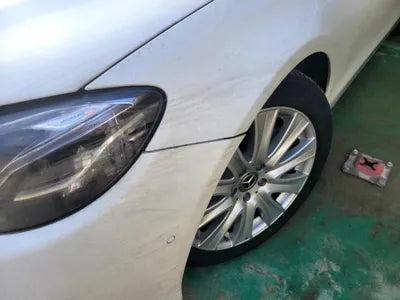 2016 Mercedes-Benz E 220 VIN: