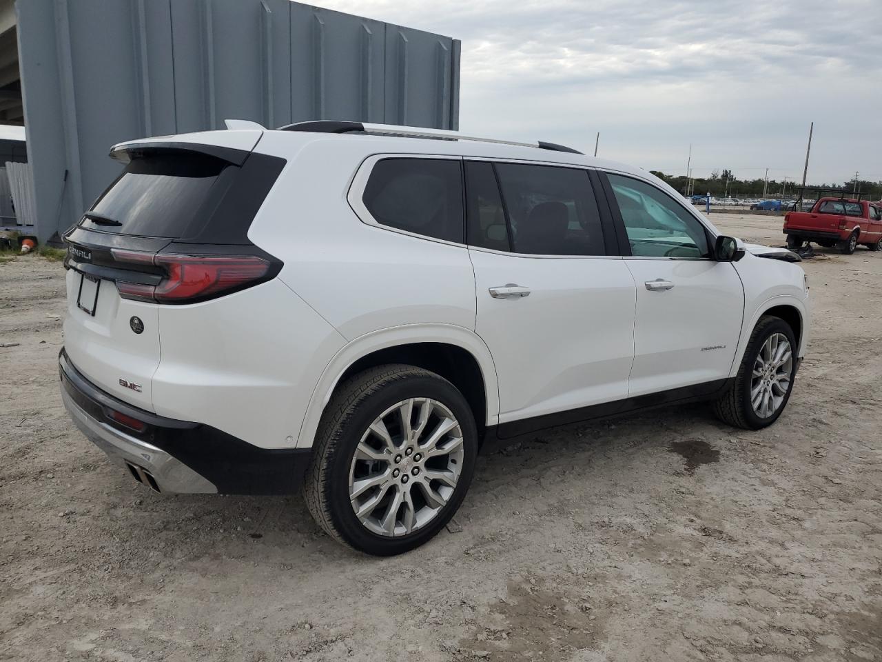 2024 GMC ACADIA DENALI VIN:1GKENLKS0RJ221469