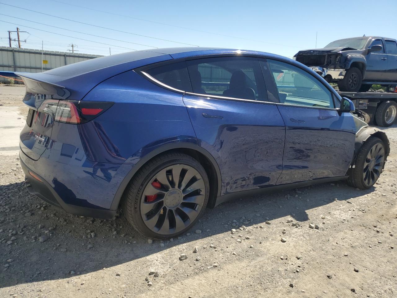 2022 TESLA MODEL Y  VIN:7SAYGDEF7NF493352