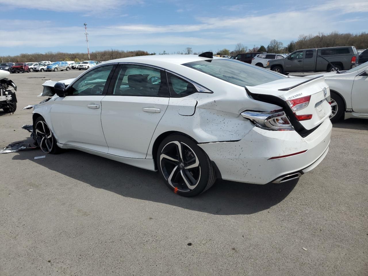 2022 HONDA ACCORD SPORT VIN:1HGCV1F32NA103705