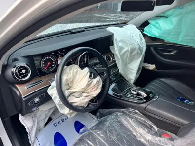 2020 Mercedes-Benz E 220 W1KZF0FB4LA832928 VIN:W1KZF0FB4LA832928