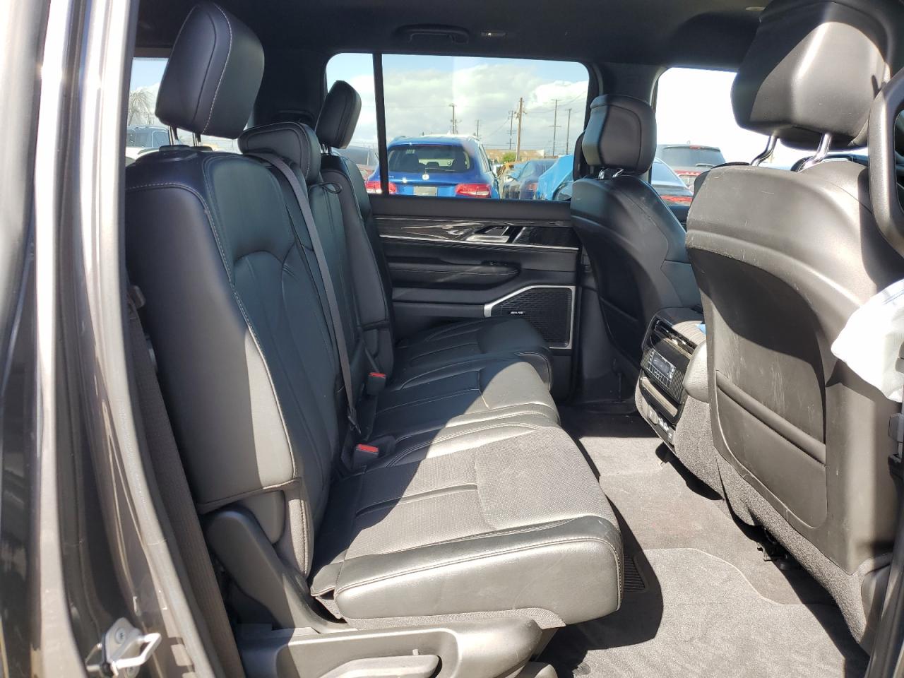 2022 JEEP WAGONEER SERIES II VIN:1C4SJUBT3NS165413