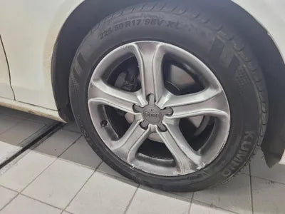 2015 Audi A4 WAUZZZ8K5FN034113 VIN:WAUZZZ8K5FN034113