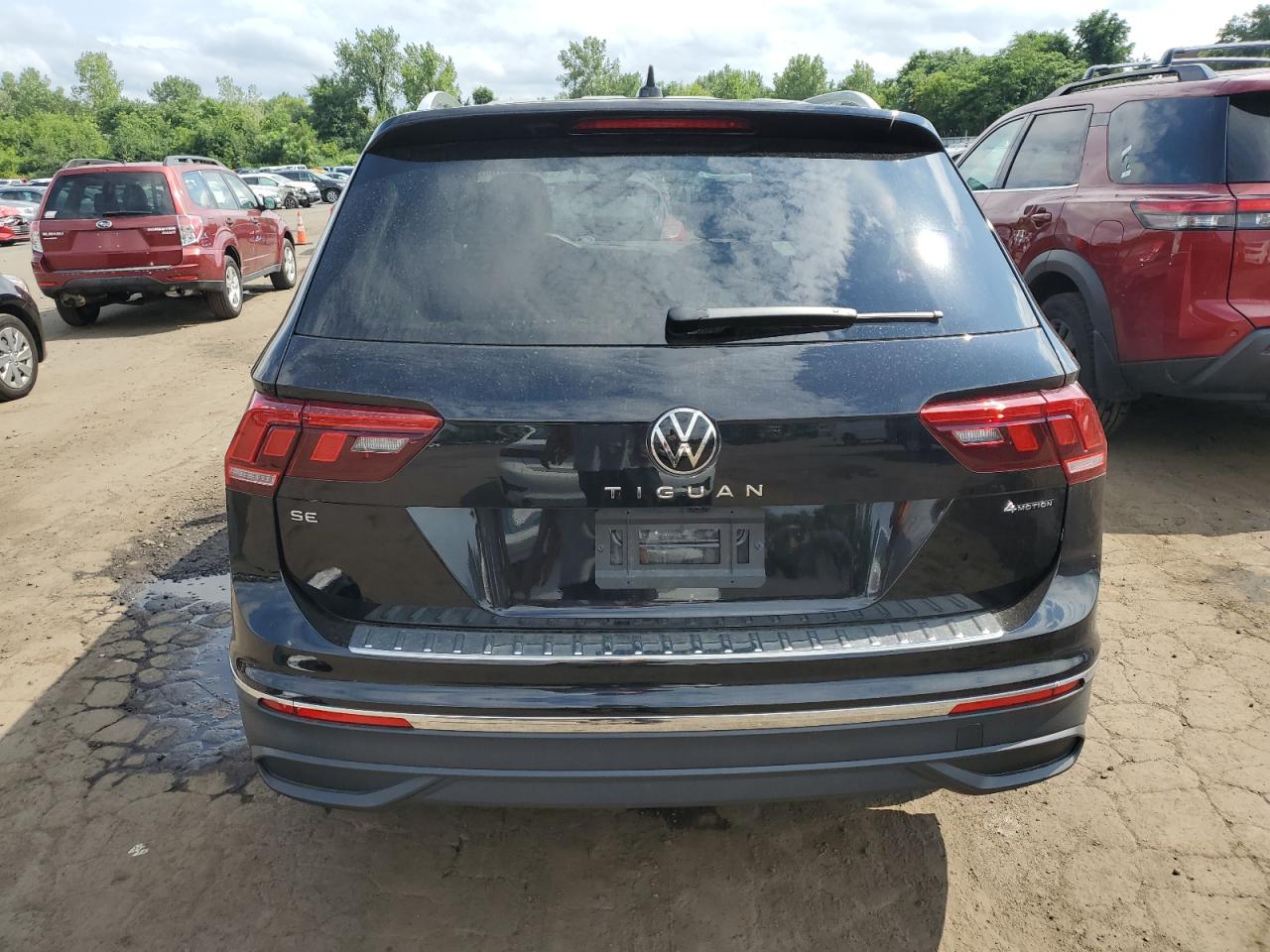 2024 VOLKSWAGEN TIGUAN SE VIN:3VVMB7AX0RM020132