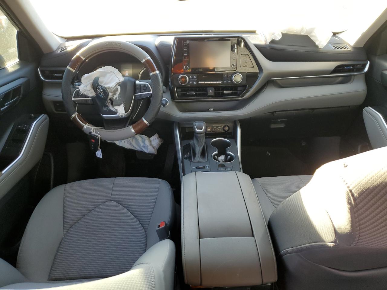 2022 TOYOTA HIGHLANDER L VIN:5TDBZRBHXNS200345