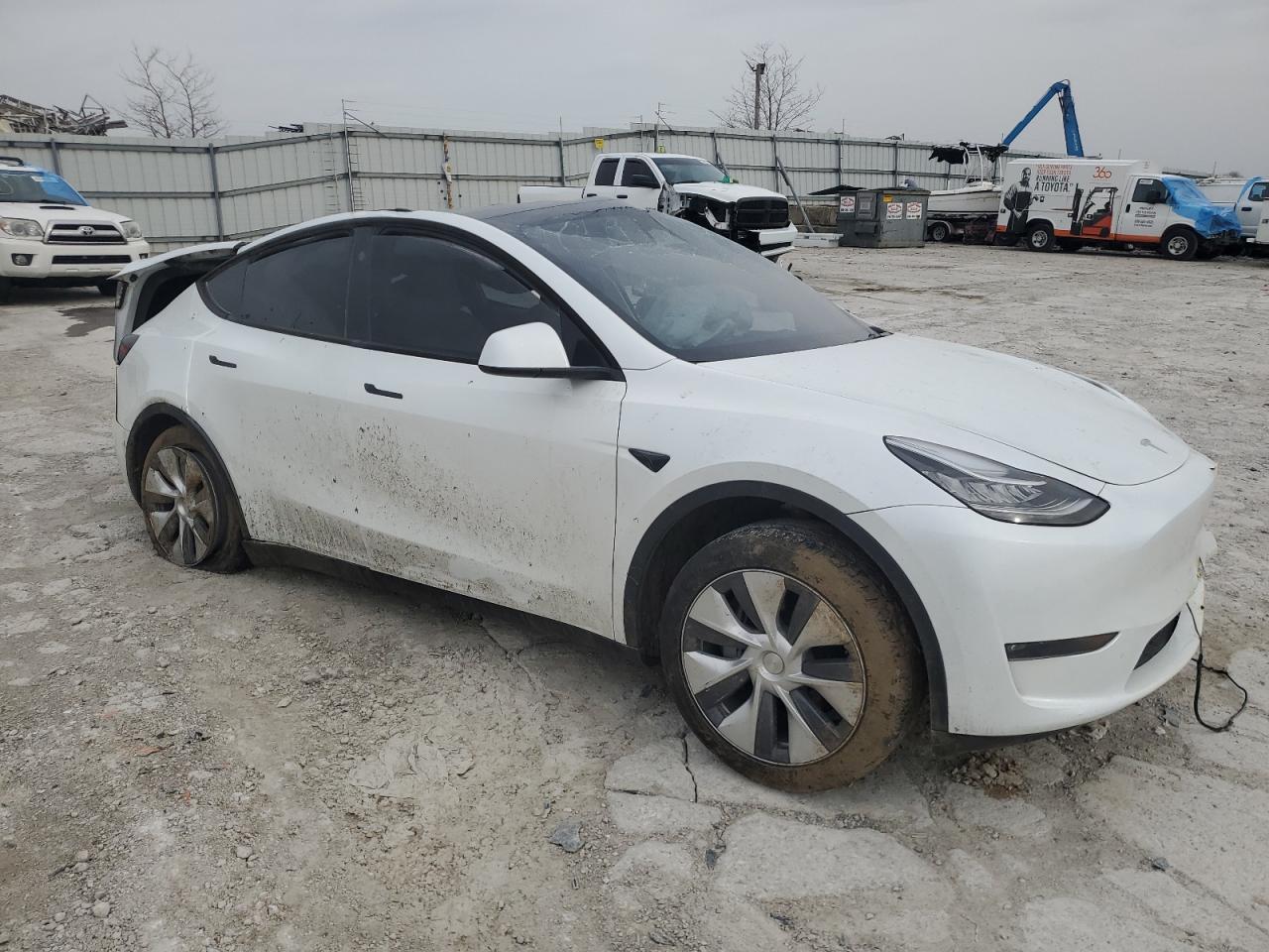 2023 TESLA MODEL Y  VIN:7SAYGDEE2PA145160