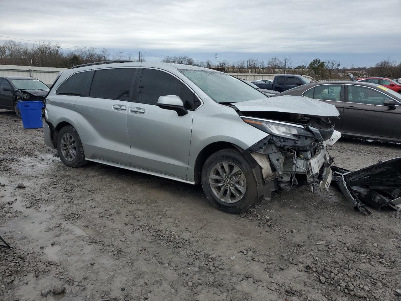 2022 TOYOTA SIENNA LE VIN:5TDKRKEC7NS105572