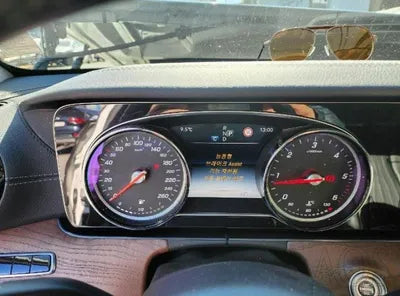 2016 Mercedes-Benz E 220 VIN: