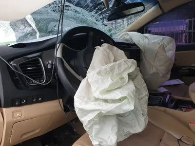 2017 Kia Carnival VIN: