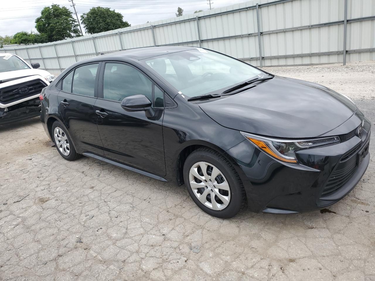 2024 TOYOTA COROLLA LE VIN:5YFB4MDE8RP172192