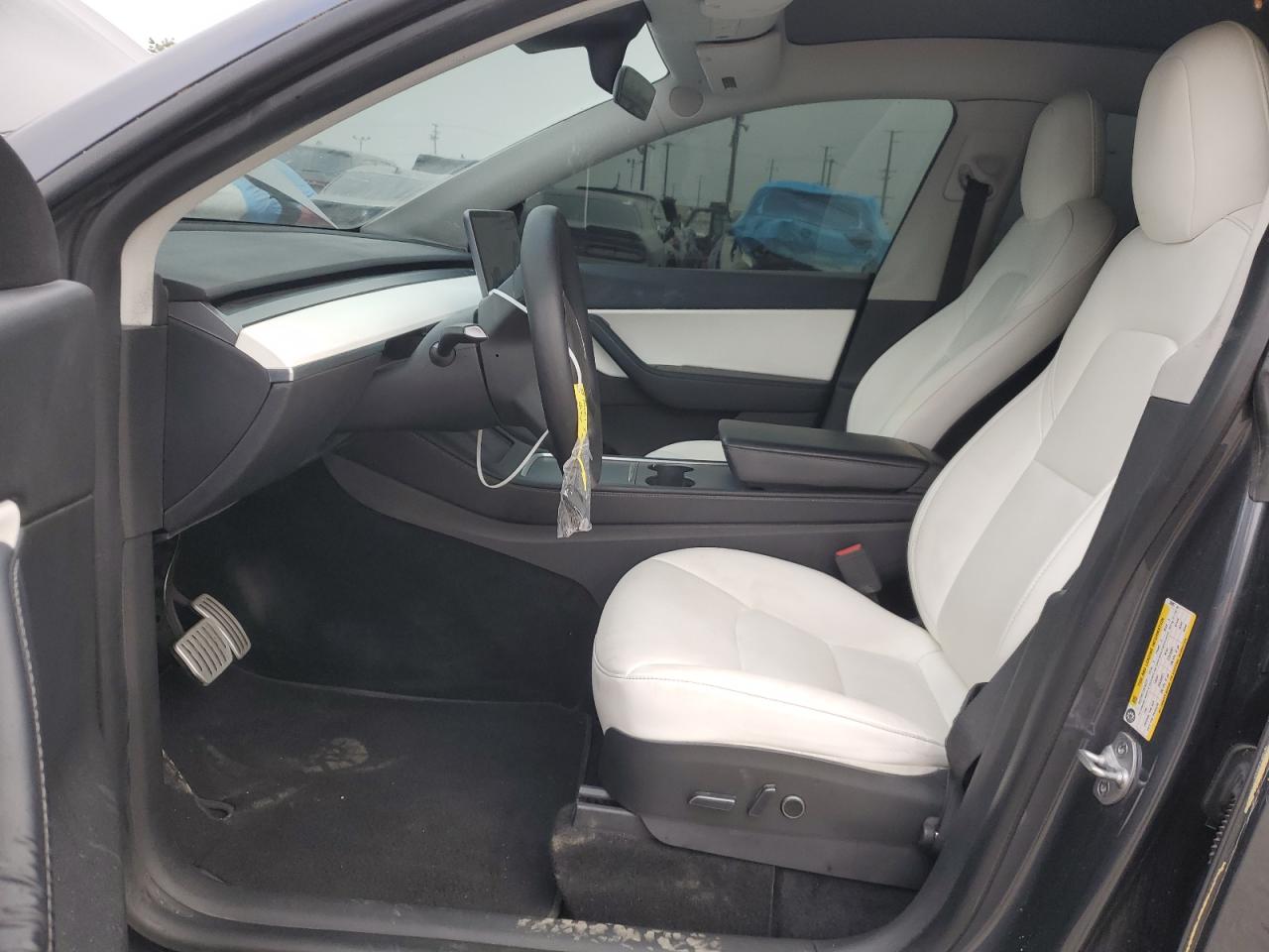 2022 TESLA MODEL Y  VIN:7SAYGDEF6NF339957