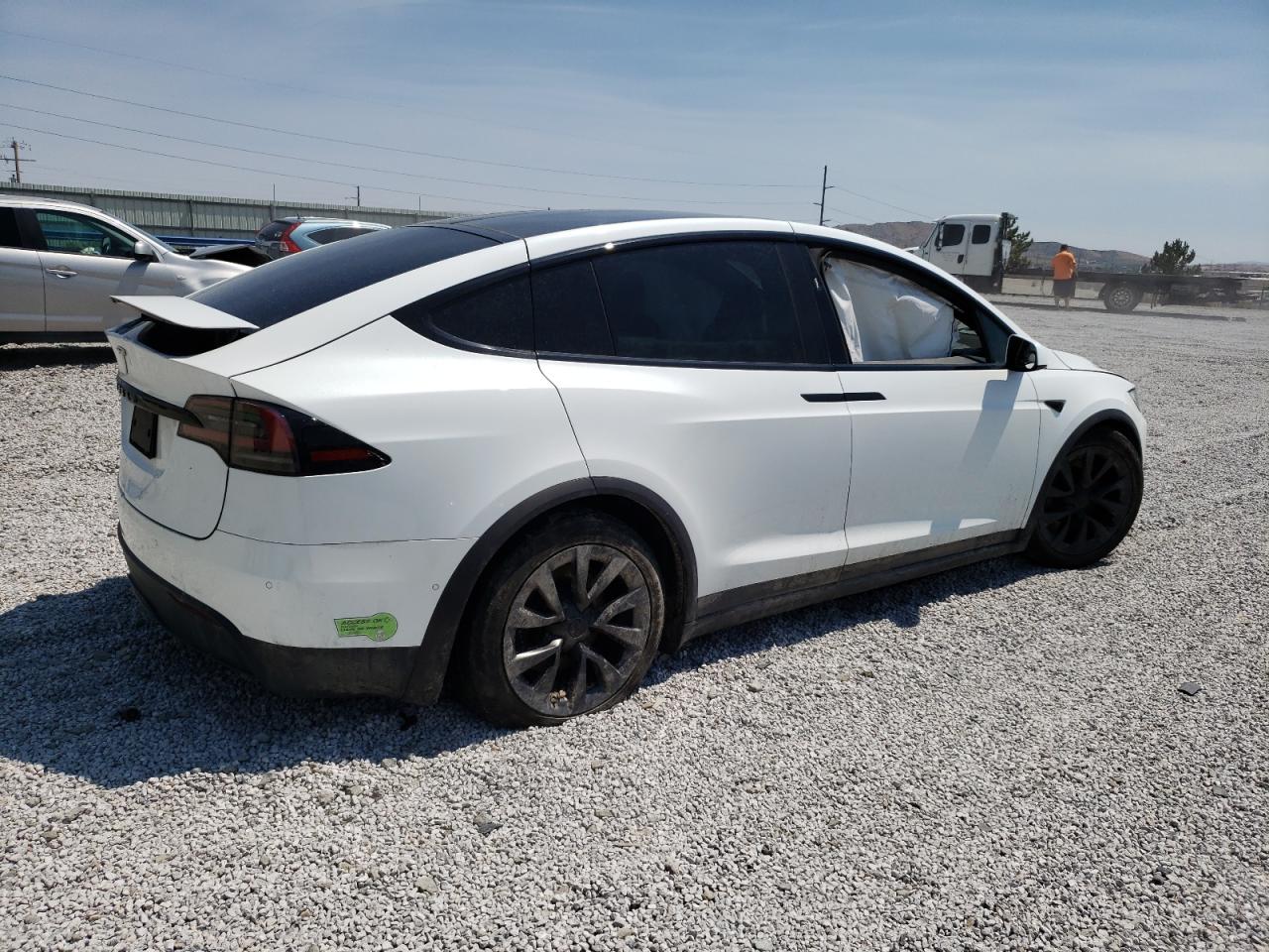 2022 TESLA MODEL X  VIN:7SAXCAE59NF350643