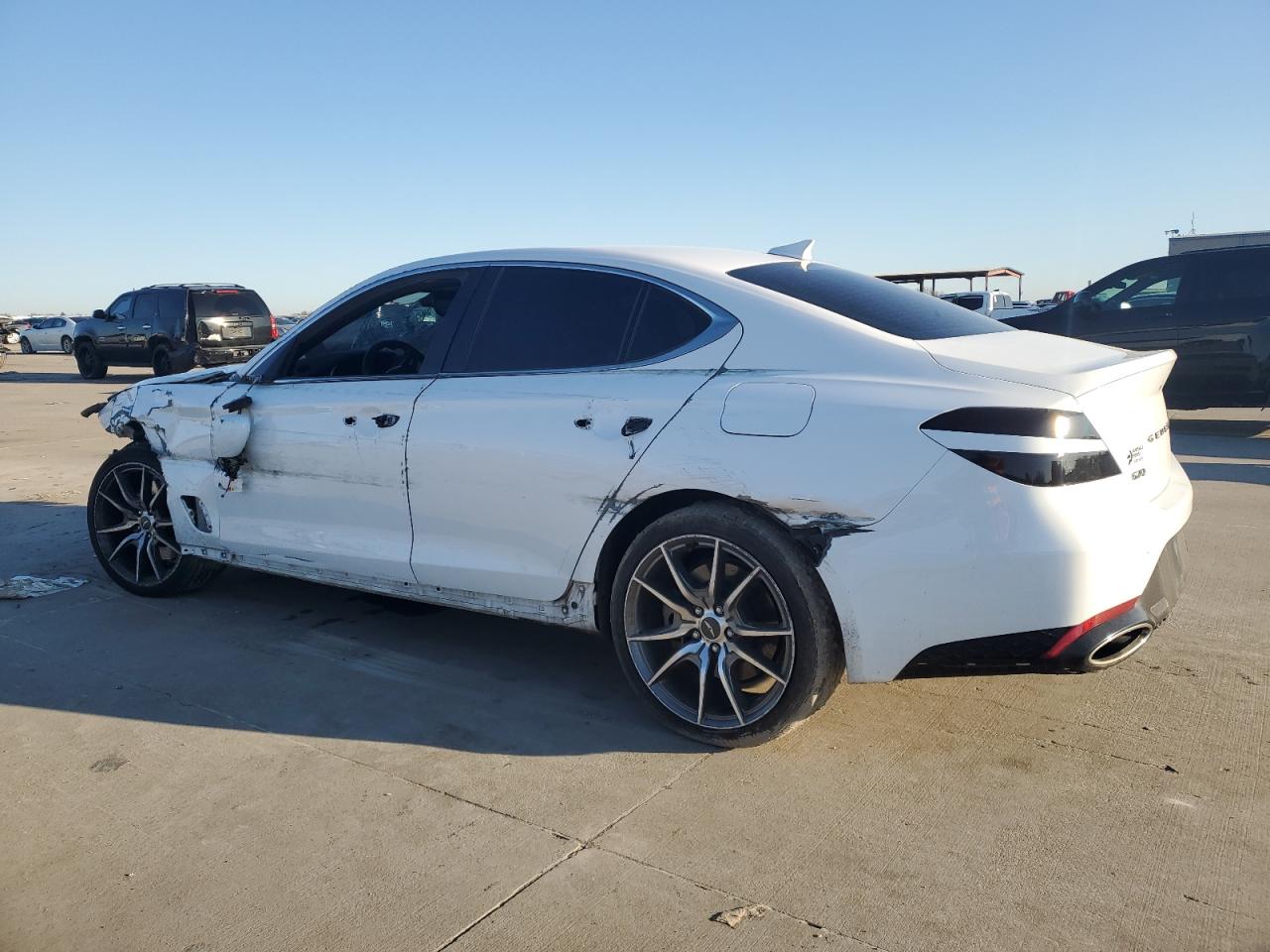 2022 GENESIS G70 BASE VIN:KMTG54TE5NU094831
