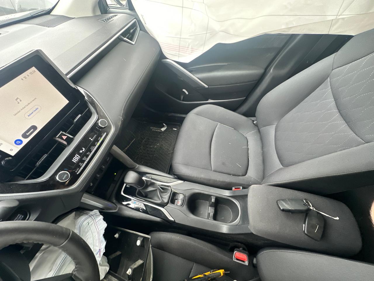 2024 TOYOTA COROLLA CROSS LE VIN:7MUBAABG9RV086091