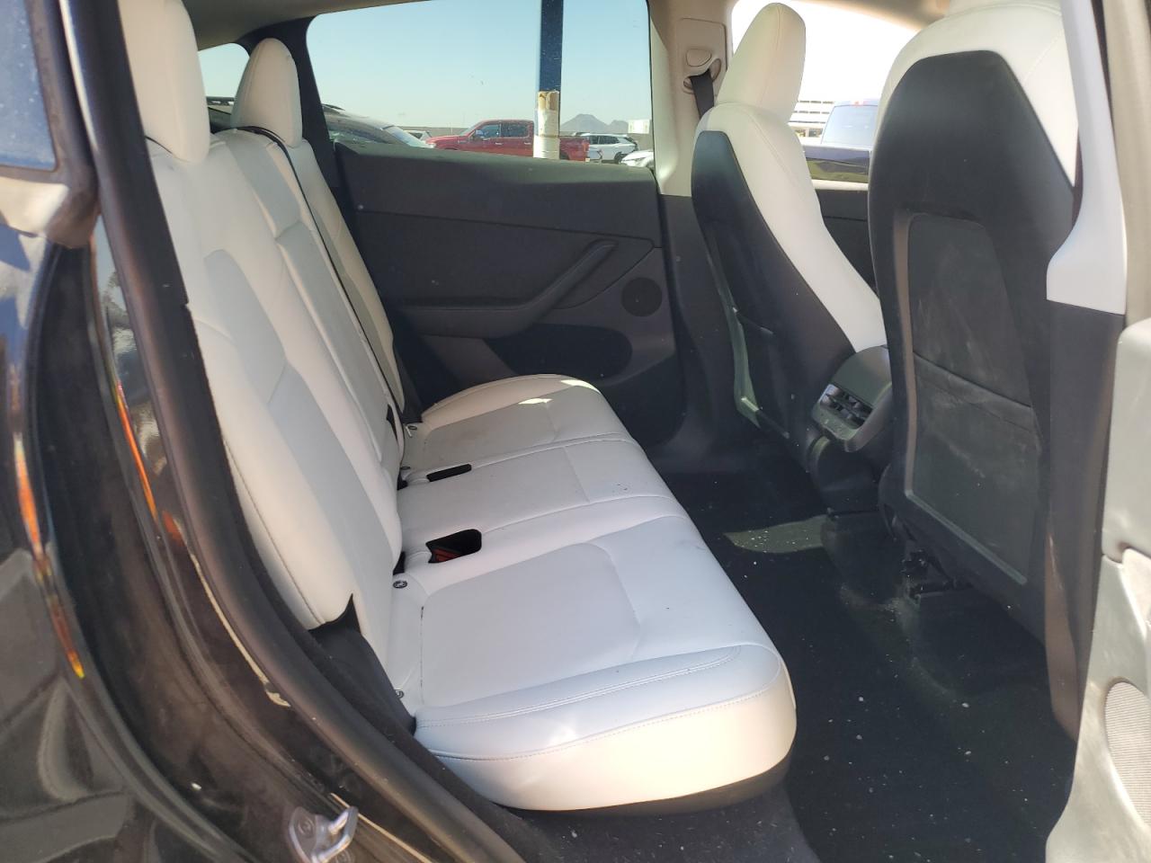 2023 TESLA MODEL Y  VIN:7SAYGDEFXPF738390