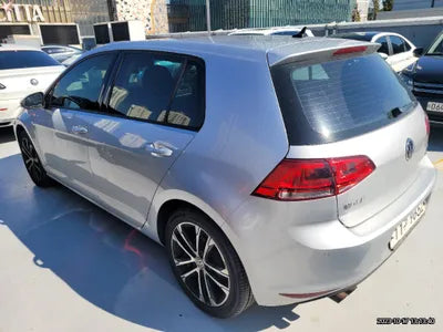 2014 Volkswagen Golf VIN: