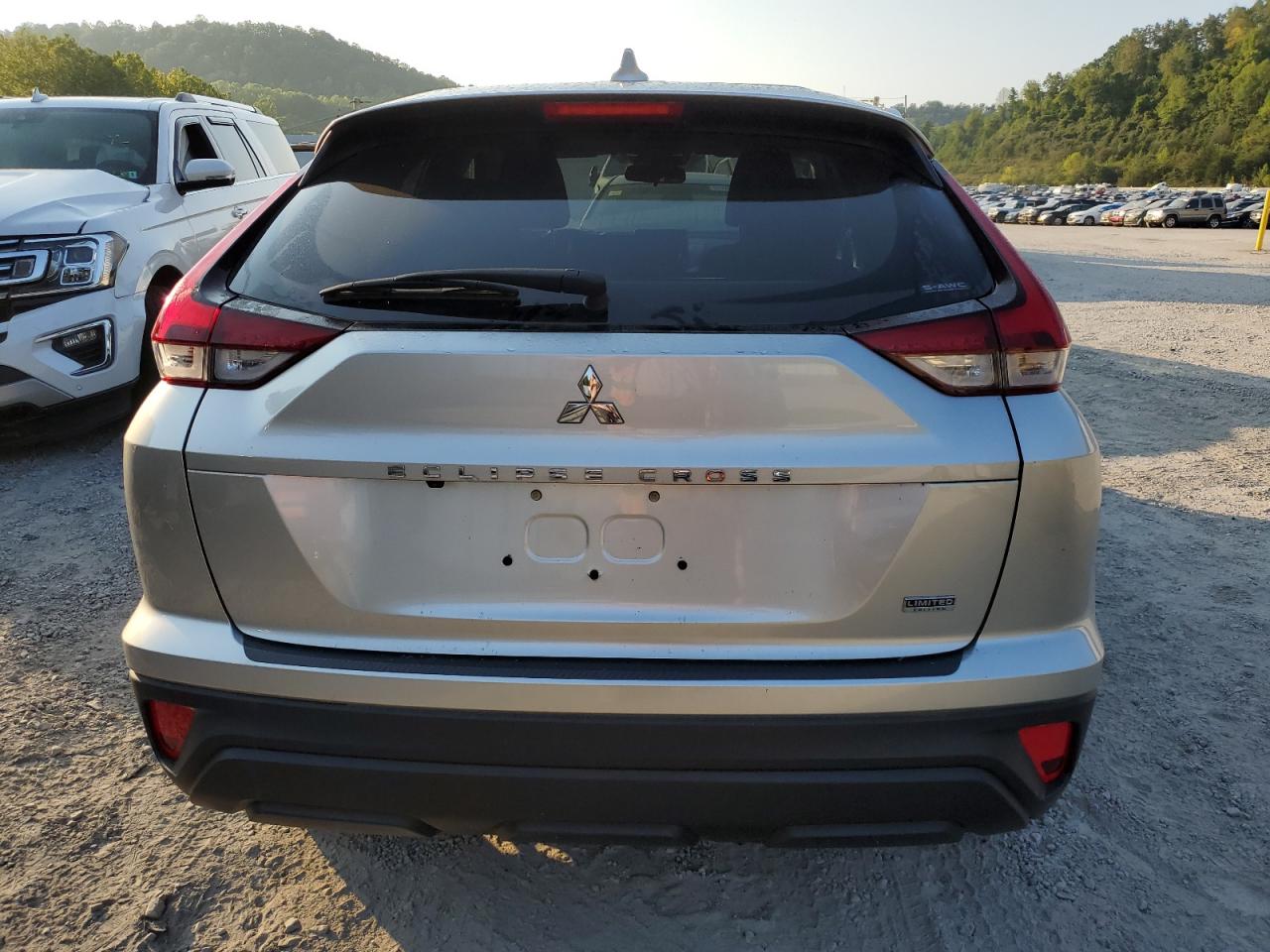 2022 MITSUBISHI ECLIPSE CROSS LE VIN:JA4ATVAA8NZ059388