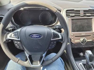 2016 Ford Mondeo VIN: