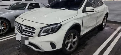 2017 Mercedes-Benz GLA 220 VIN: