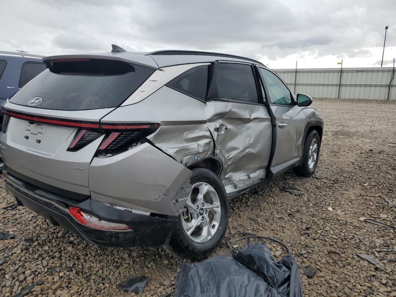2022 HYUNDAI TUCSON SEL VIN:5NMJBCAEXNH073233