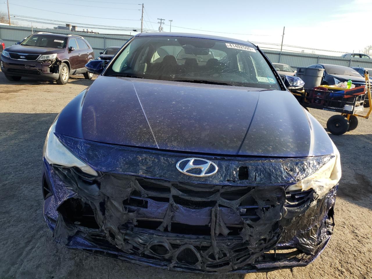 2023 HYUNDAI ELANTRA SEL VIN:5UXTR7C50KLF29583