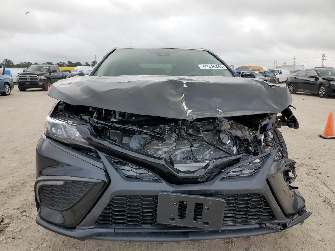 2024 TOYOTA CAMRY SE NIGHT SHADE VIN:4T1G11AK3RU246107