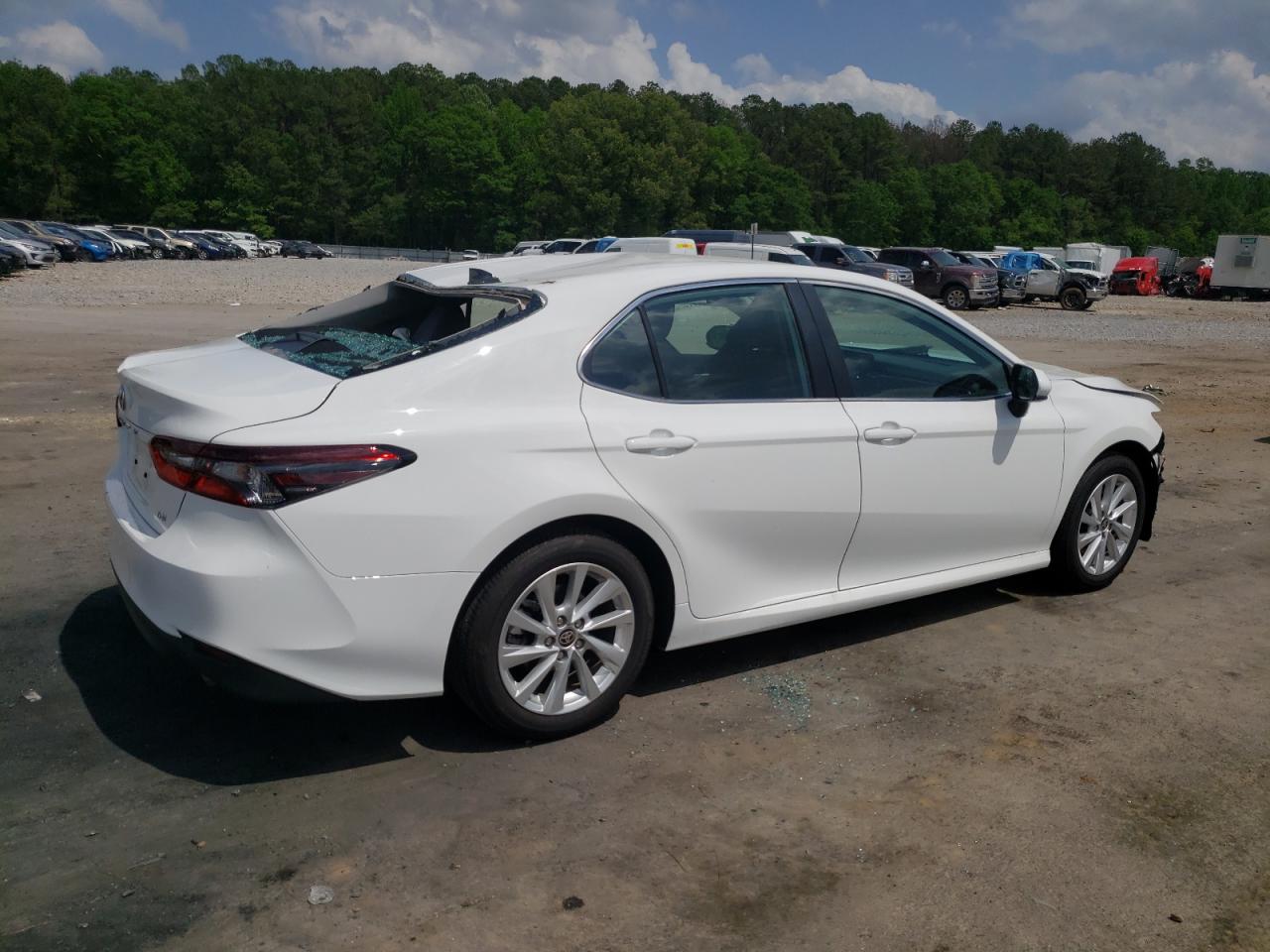 2024 TOYOTA CAMRY LE VIN:4T1C11AK7RU204571