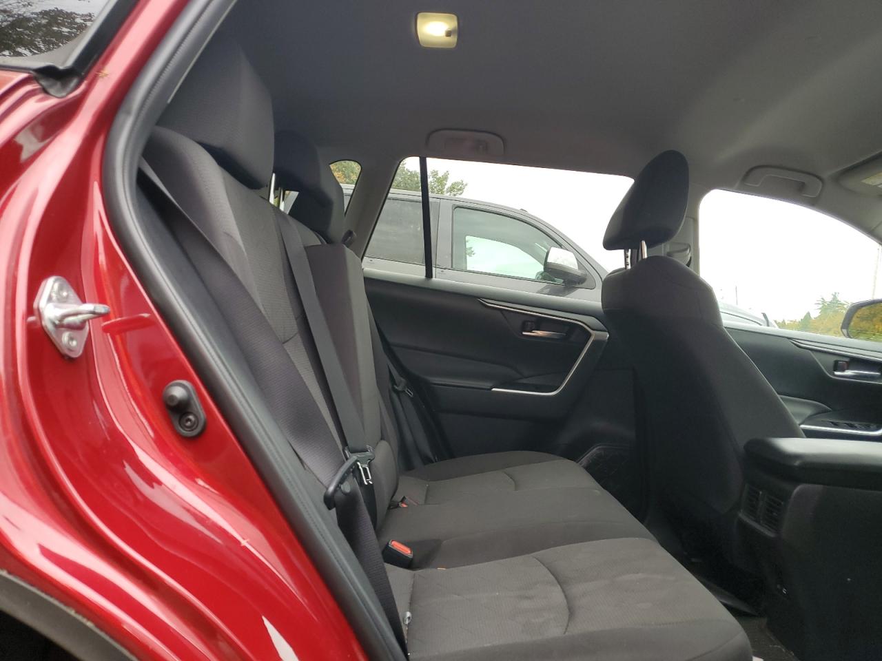 2022 TOYOTA RAV4 XLE VIN:2T3P1RFV2NW290585