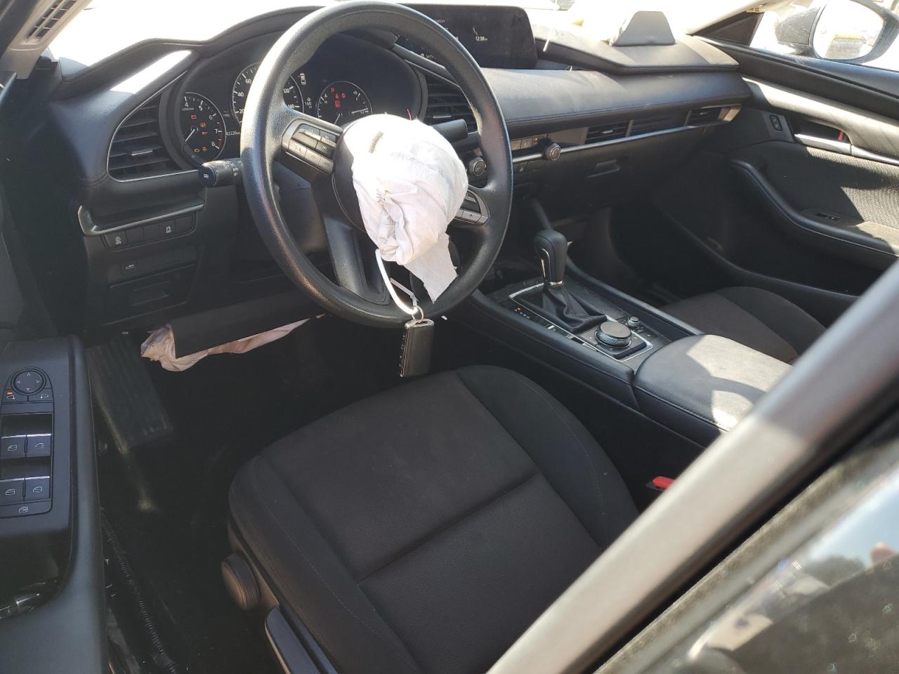 2022 MAZDA 3  VIN:3MZBPAAL8NM300034