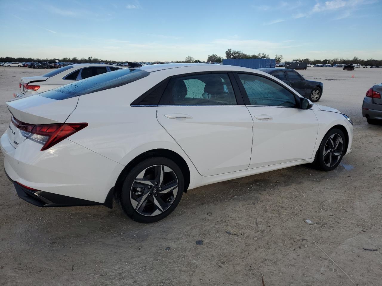 2023 HYUNDAI ELANTRA LIMITED VIN:5NPLP4AG1PH114193