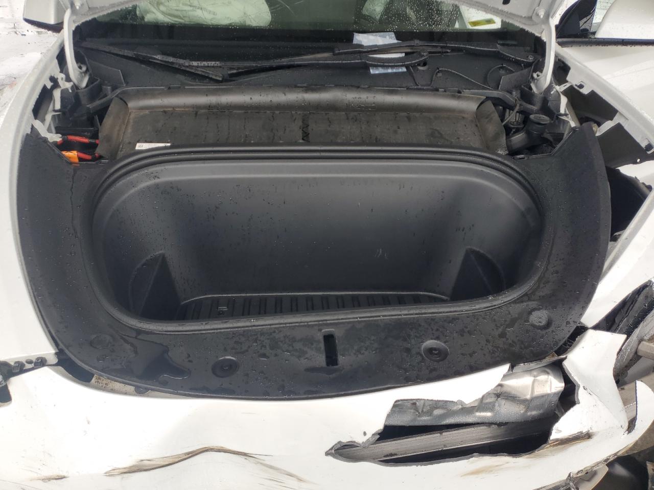 2023 TESLA MODEL Y  VIN:7SAYGDEE2PA047388