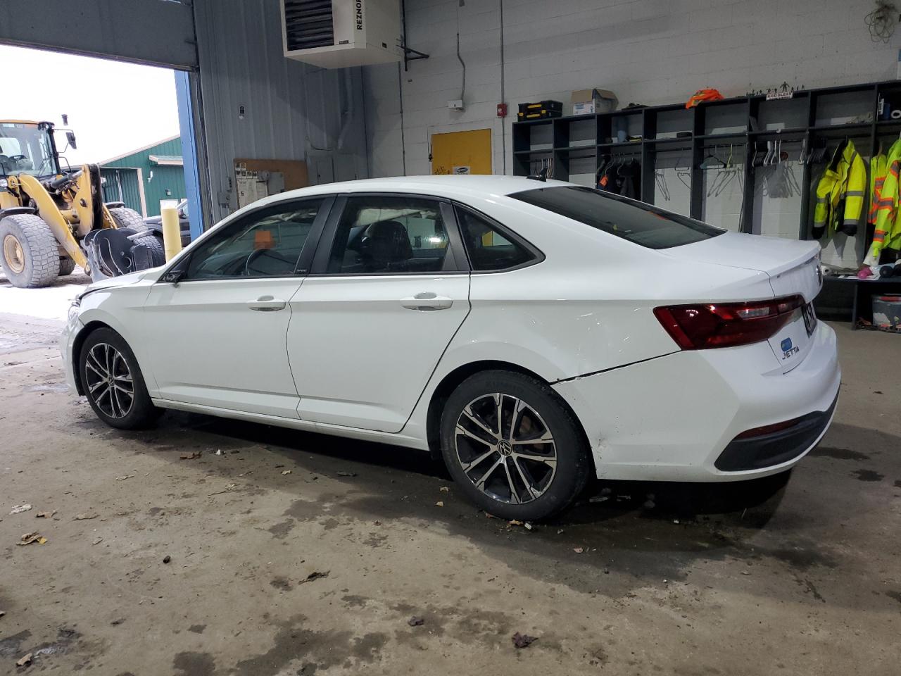 2023 VOLKSWAGEN JETTA SPORT VIN:3VWBM7BUXPM008200