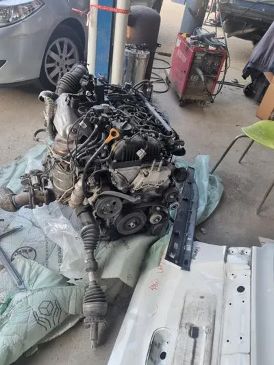 2015 Hyundai Santa FE KMHSW81UBFU511115 VIN:KMHSW81UBFU511115