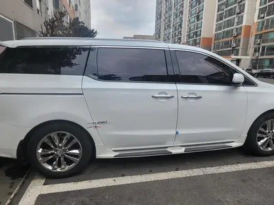 2017 Kia Carnival VIN: