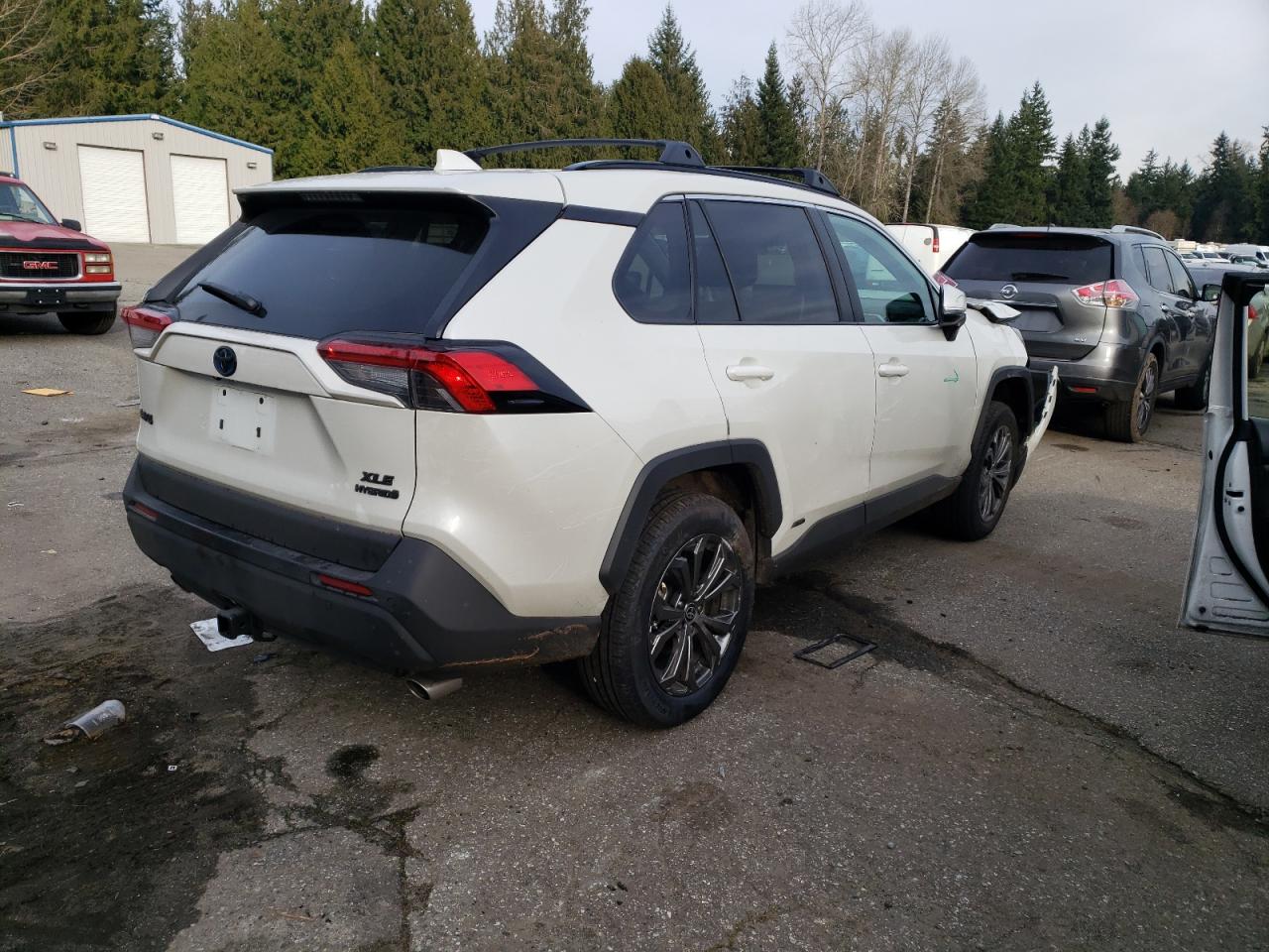 2022 TOYOTA RAV4 XLE PREMIUM VIN:4T3B6RFV0NU082751