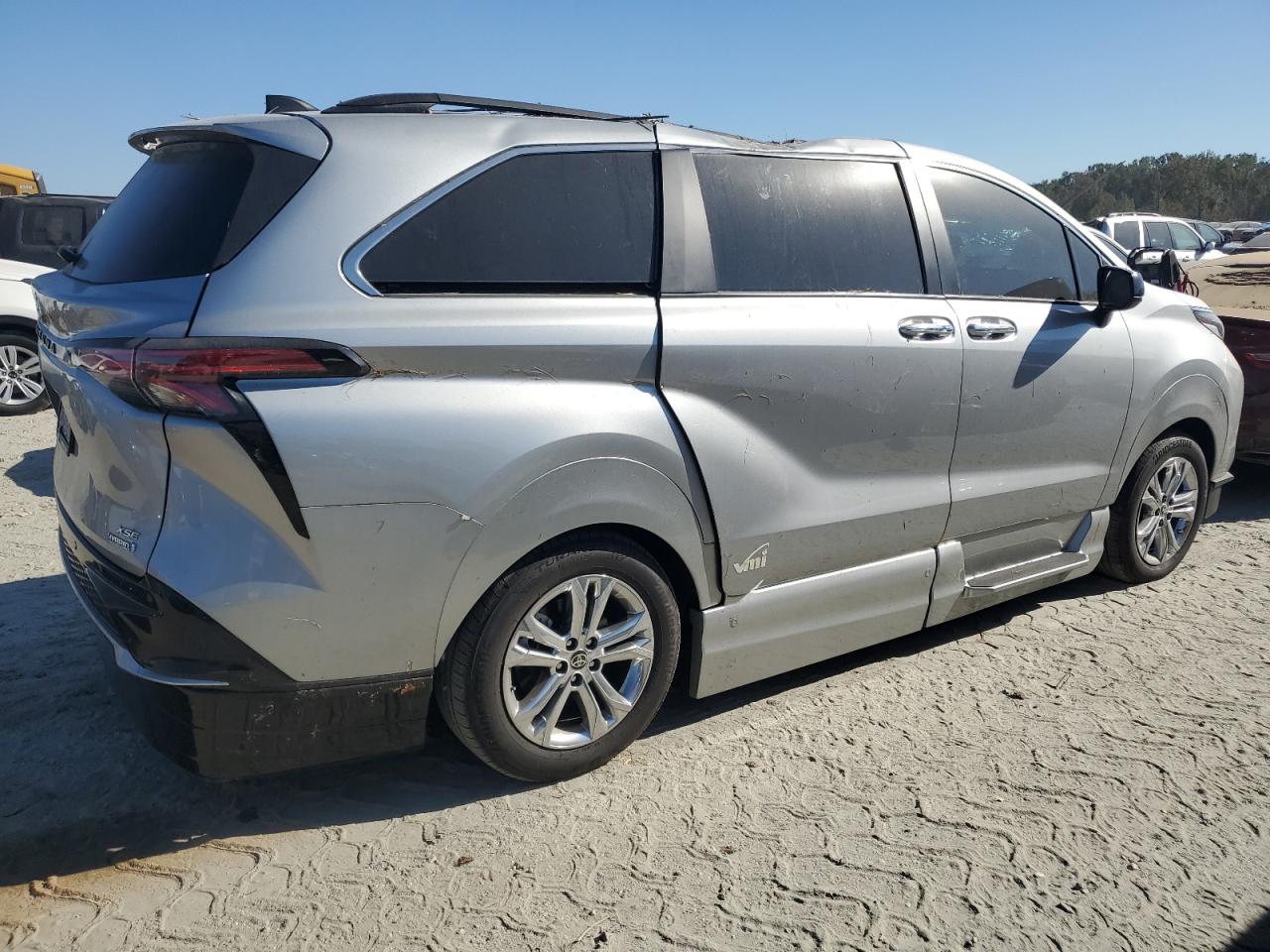 2023 TOYOTA SIENNA XSE VIN:5TDDSKFC5PS086485