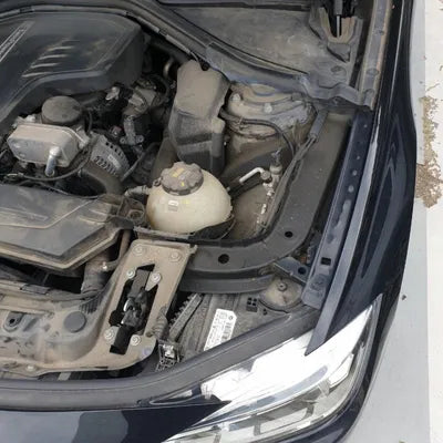 2018 BMW 320 WBA8A9101JAE92276 VIN:WBA8A9101JAE92276